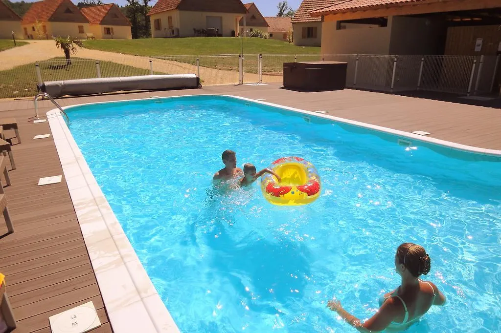 منتزه العطل Le Lac Bleu Lacapelle-Marival