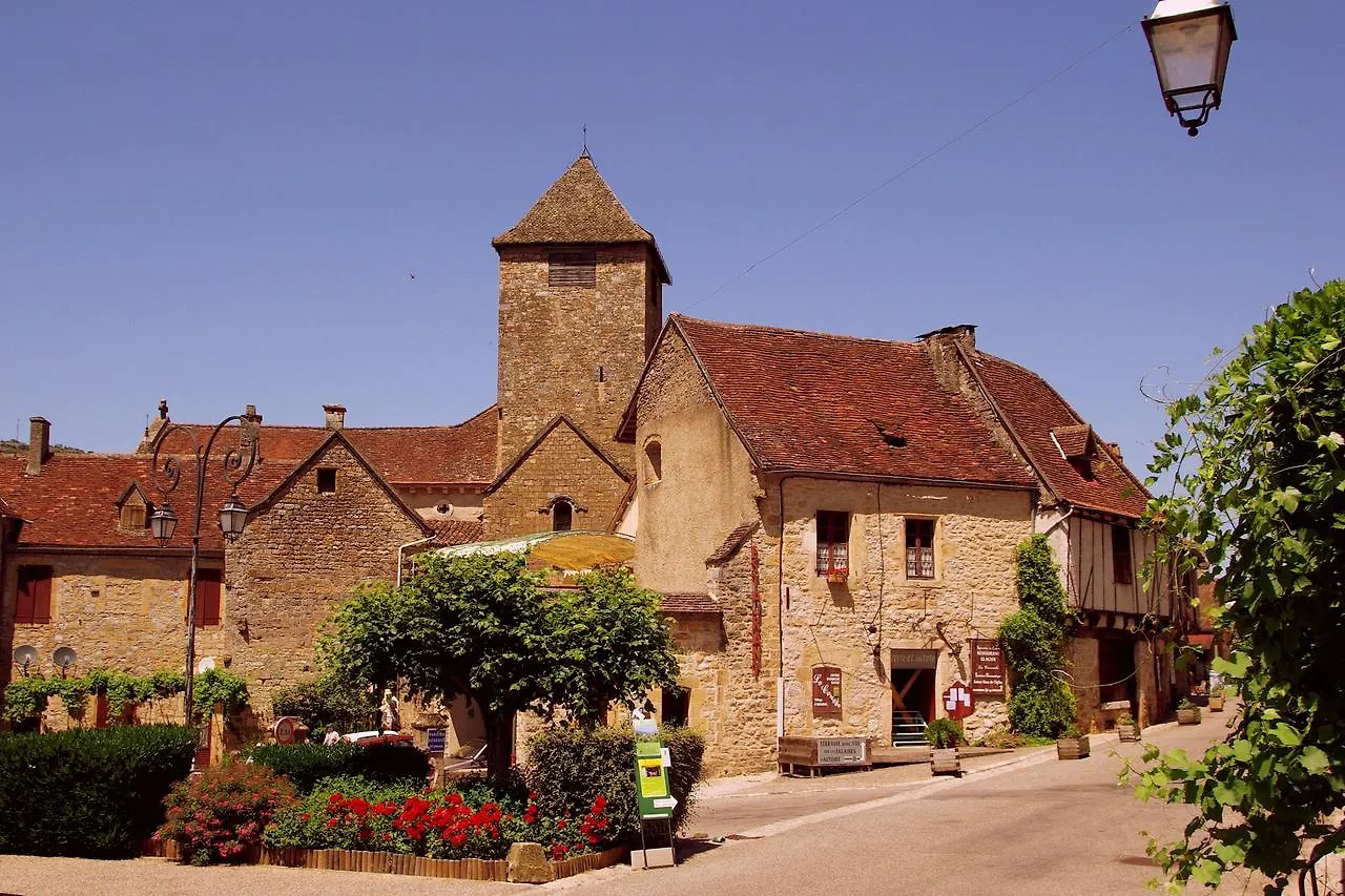 Le Lac Bleu Lacapelle-Marival منتزه العطل